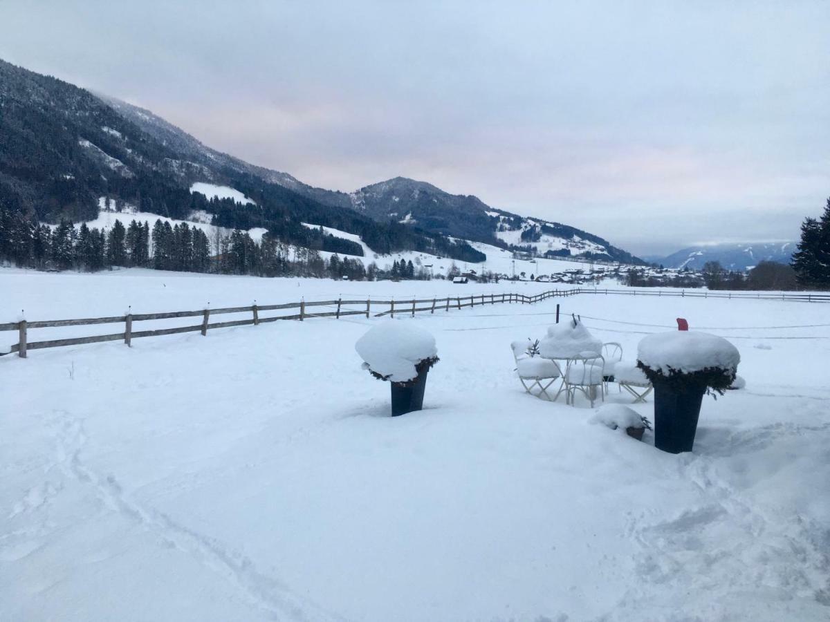 Traumhafte Wohnung Auf Pferde Ranch Aich  Exteriér fotografie