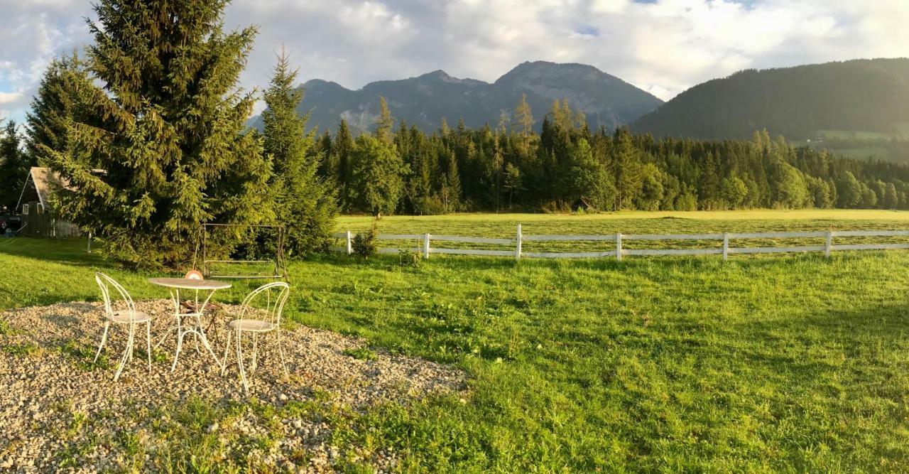 Traumhafte Wohnung Auf Pferde Ranch Aich  Exteriér fotografie